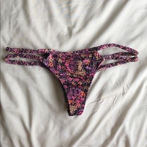 Frankie’s bikini bottoms